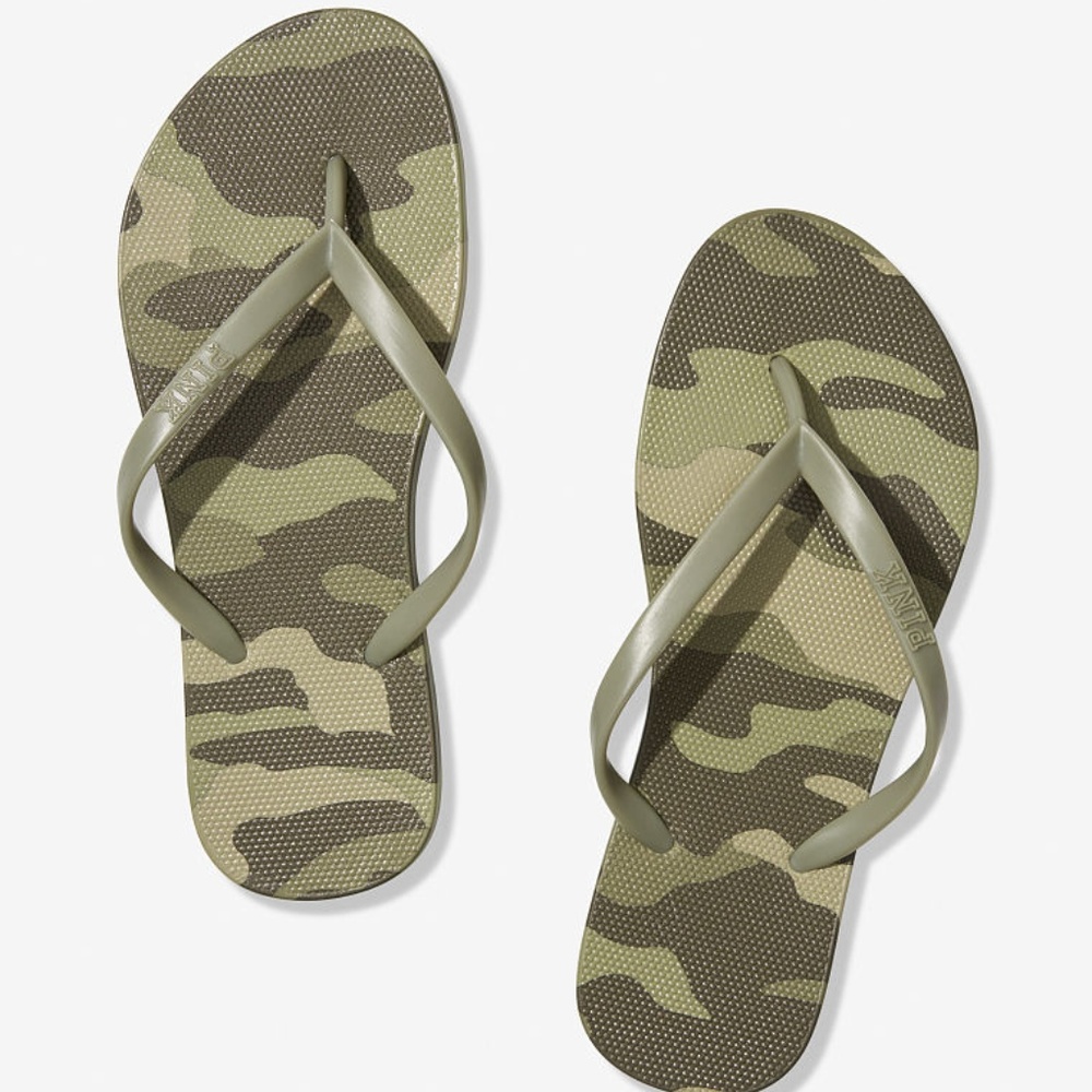 Victoria's Secret PINK Camo Flip Flops